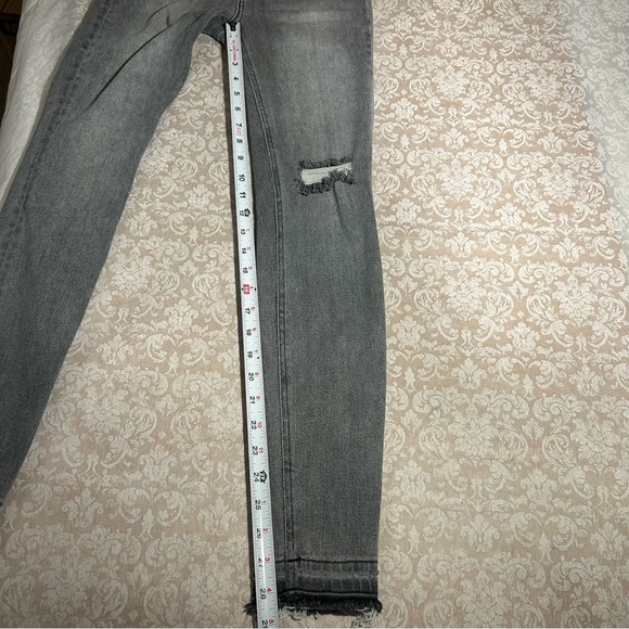 Current/Elliott ~Women’s Ultra High Waist Skinny Jeans Gray Fade Out Destroy 27 - Picture 13 of 16
